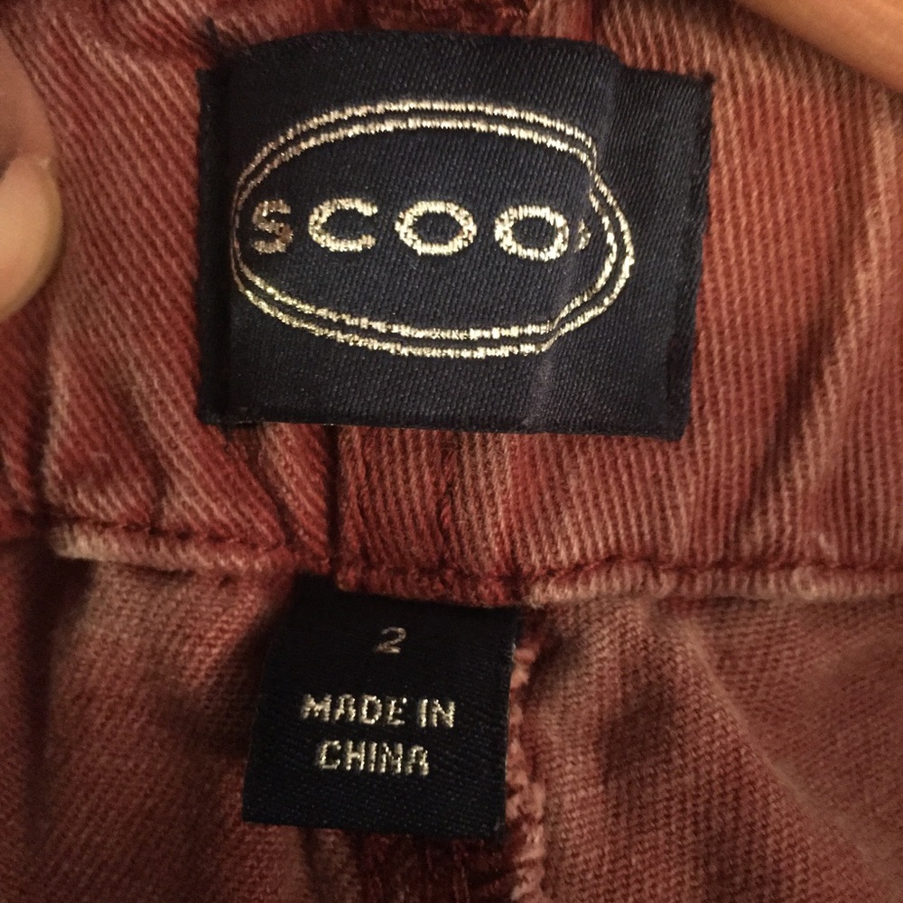 Scoop Crop Strayed Frayed Edge Jeans: Size 2 - Picture 11 of 12